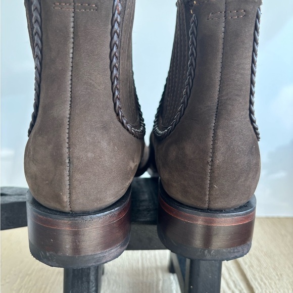 Brown Chelsea Boots with Sculptural Heel and Contrast Stitching - Picture 10 of 16